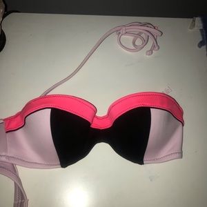 Victoria’s Secret bikini top